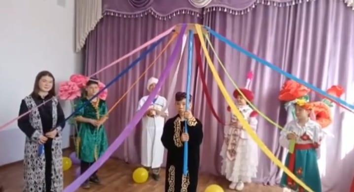 1 мамыр - Қазақстан халықтарының бірлігі күні